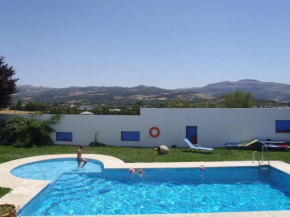 Cortijo Laguna Espejo